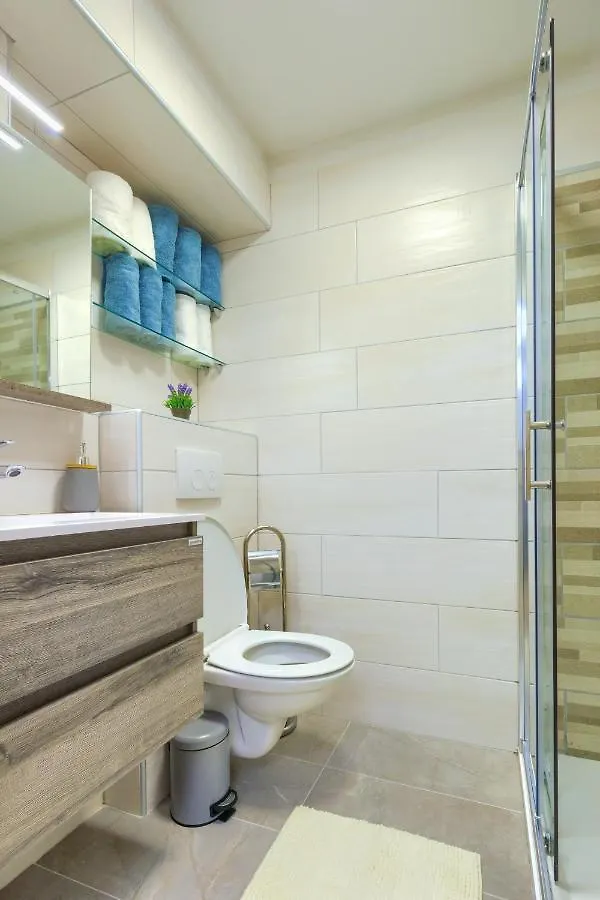 Apartment Tale - Brand New Apartment In Pula'S Old Town, With Free Netflix And Wi-Fi Croatia